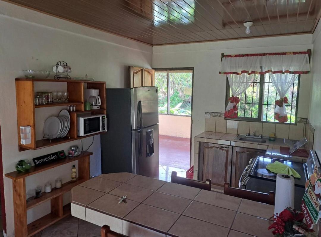 Palma  Casas De Campo Las Pavitas Cottages "Red Frog" מראה חיצוני תמונה